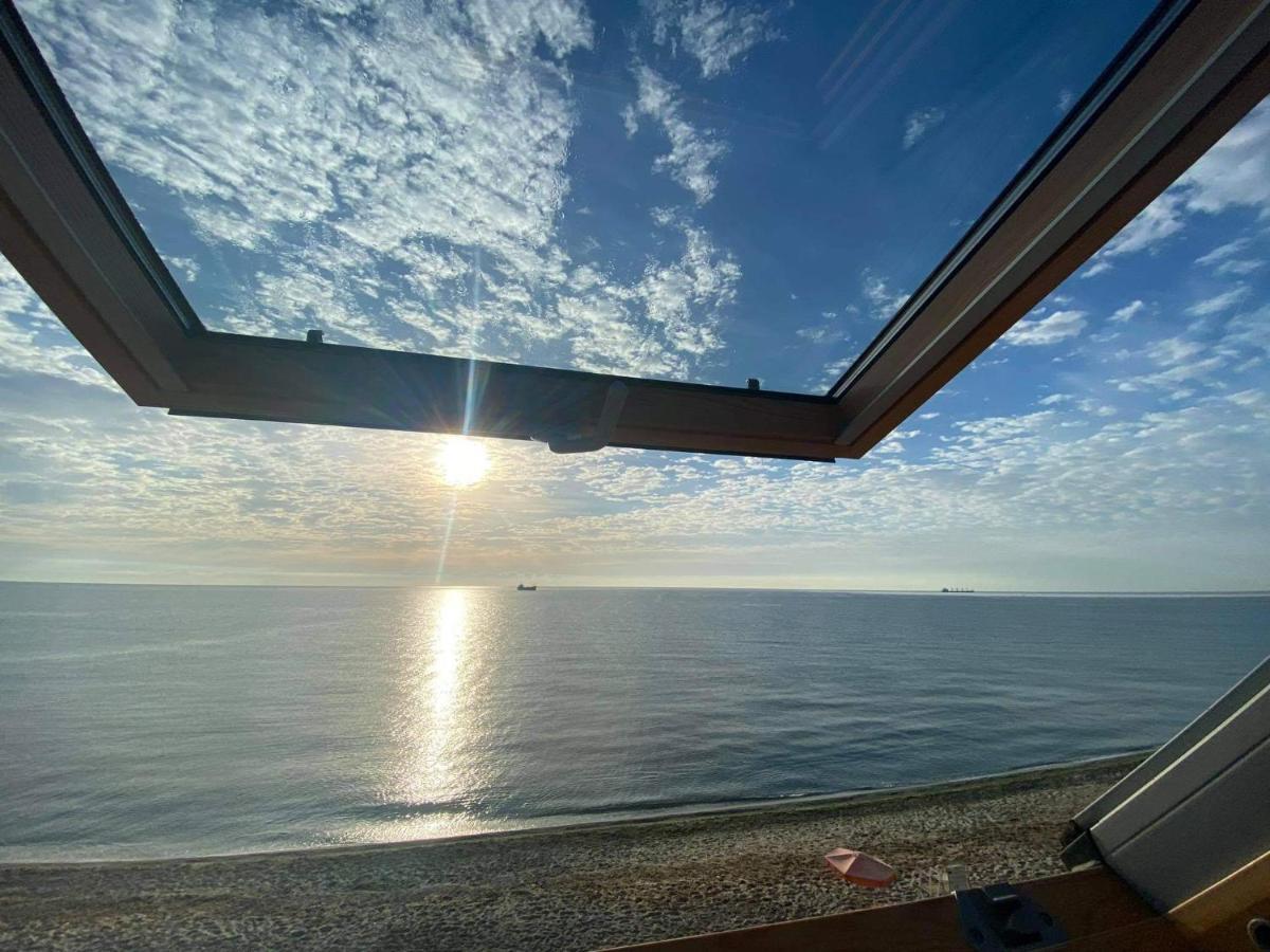 Hemingway Rooms In Happy Beach Varna Exterior foto